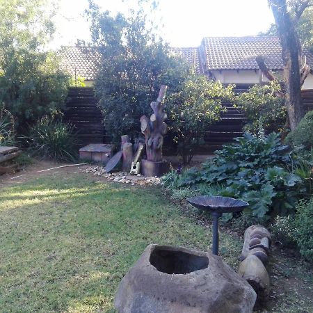 Fourways Guest Lodge Johannesburg Exteriör bild